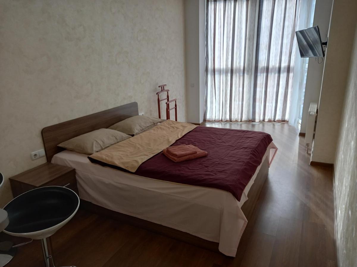 Smart Apartments Drahomanova 2А 基輔 外观 照片