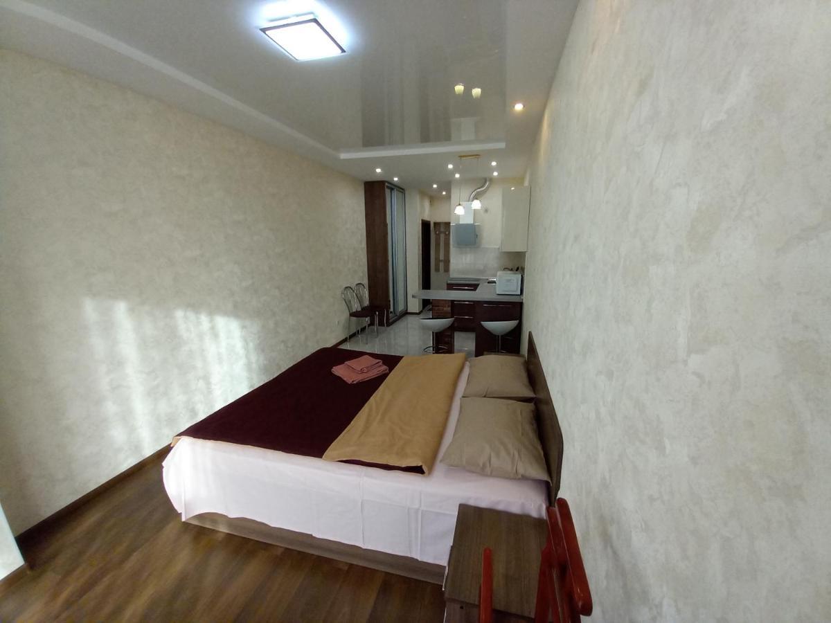 Smart Apartments Drahomanova 2А 基輔 外观 照片